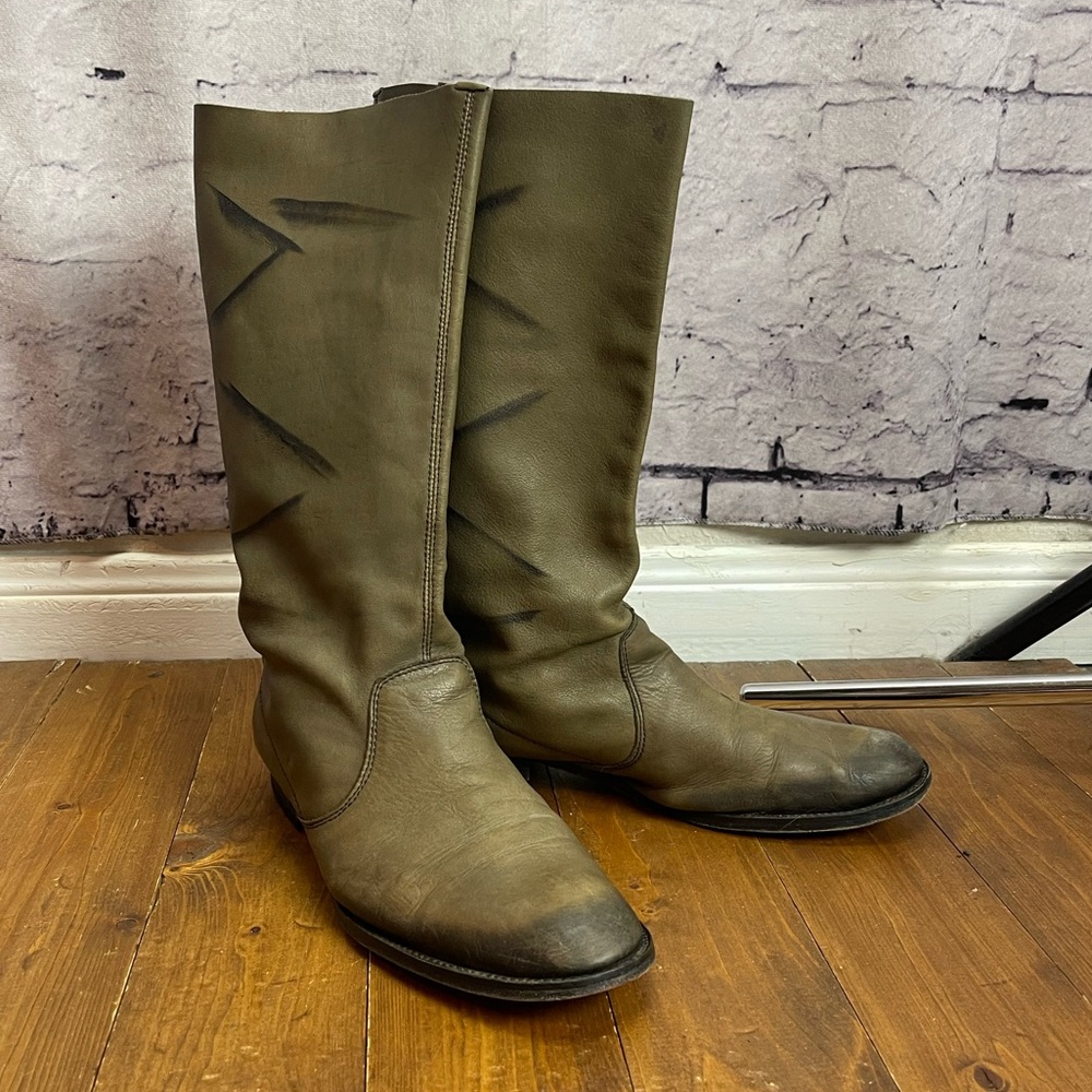 Animale army green distressed leather boots size 37